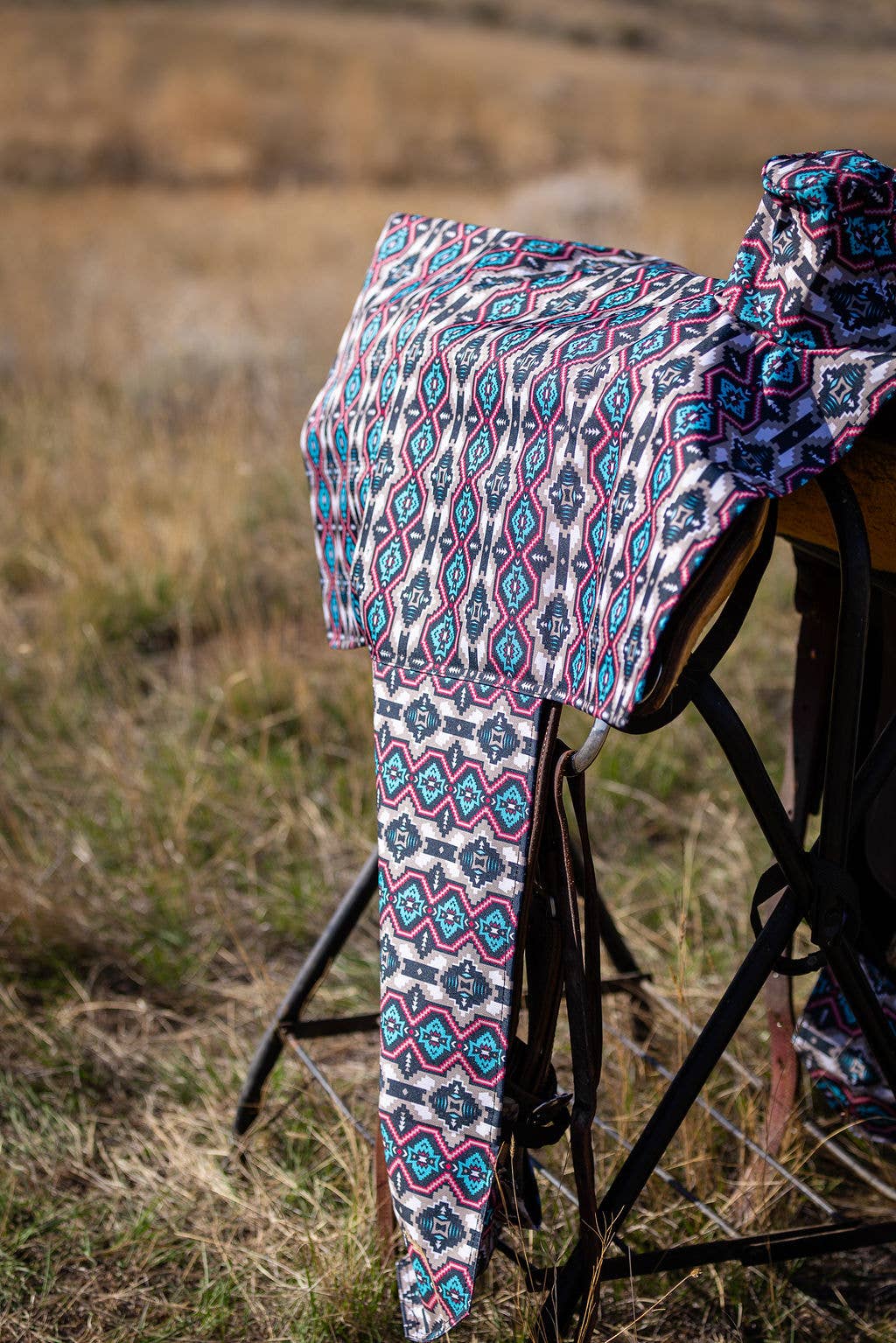 Saddle Cover: Round Up