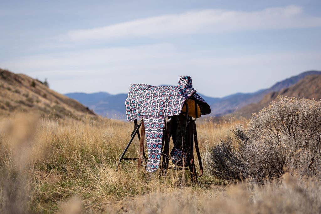 Saddle Cover: Round Up