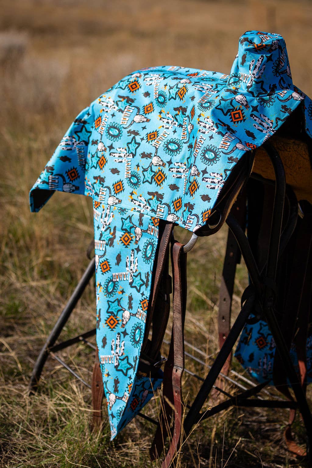 Saddle Cover: Turquoise Howdy