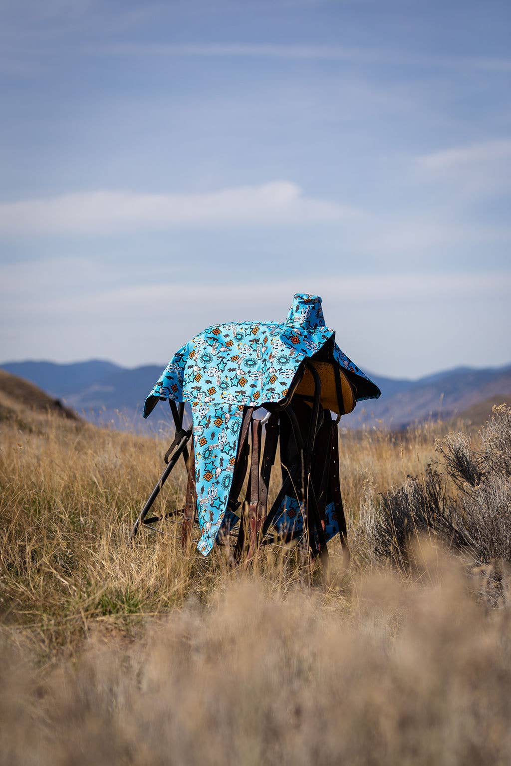 Saddle Cover: Turquoise Howdy
